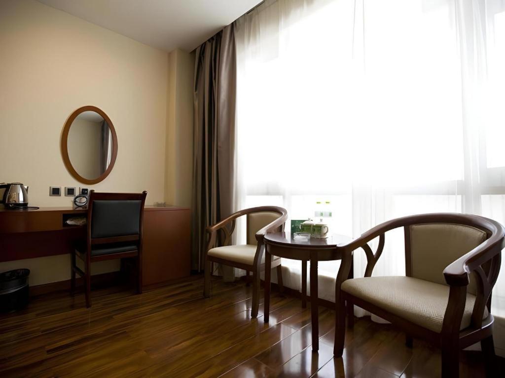 Greentree Inn Jining Yanzhou Jiuzhou Fangyuan Business Hotel מראה חיצוני תמונה